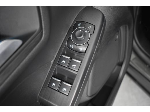 Ford Kuga 2.5 PHEV Titanium | Winter-Pack | Stoel-/stuurverwarming | Voorruitverwarming | Achterbank verwar... ActivLease financial lease