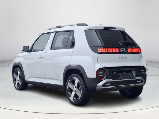 Hyundai Inster Evolve 49 kWh | Uit voorraad leverbaar | Parkeersensoren voor en achter | Verstelbare achterbank ... ActivLease financial lease