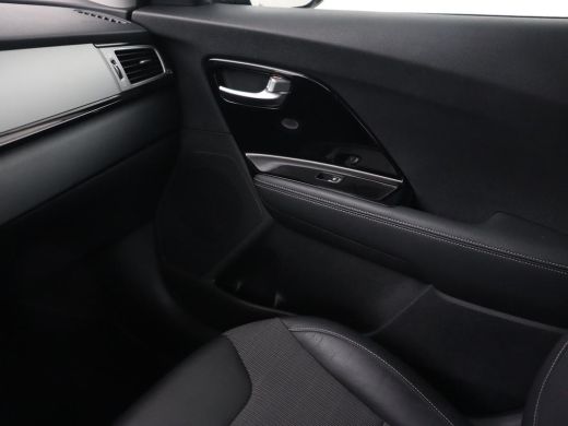 Kia Niro 1.6 GDi Hybrid DynamicLine | 1e eigenaar | Trekhaak | Carplay | Camera | Half leder | Navigatie |... ActivLease financial lease