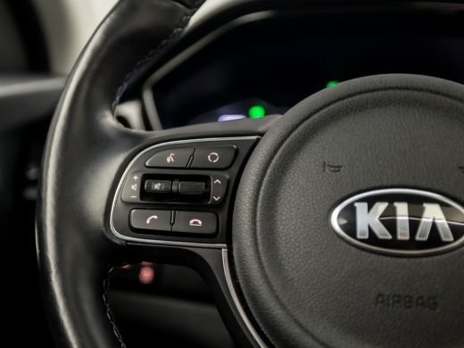 Kia Niro 1.6 GDi Hybrid ExecutiveLine (SCHUIFDAK, APPLE CARPLAY, GROOT NAVI, JBL AUDIOSYSTEEM, STOELKOELIN... ActivLease financial lease