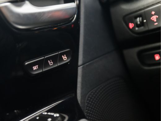 Kia Niro 1.6 GDi Hybrid ExecutiveLine (SCHUIFDAK, APPLE CARPLAY, GROOT NAVI, JBL AUDIOSYSTEEM, STOELKOELIN... ActivLease financial lease