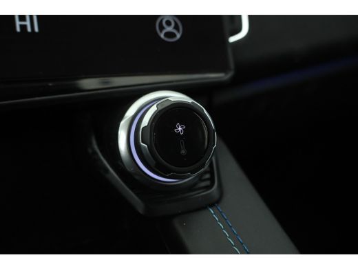 Lynk & Co 01 1.5 Black pakket, Navigatie, Apple carplay. ActivLease financial lease