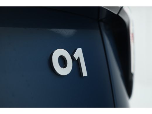 Lynk & Co 01 1.5 Zwarte hemel, Panorama dak, Black pakket! ActivLease financial lease