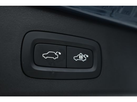 Lynk & Co 01 1.5 Zwarte hemel, Panorama dak, Black pakket! ActivLease financial lease