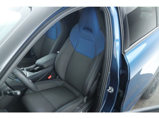 Lynk & Co 01 1.5 Zwarte hemel, Panorama dak, Black pakket! ActivLease financial lease