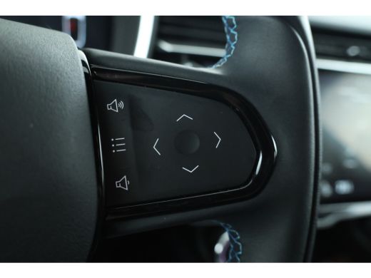 Lynk & Co 01 1.5 Zwarte hemel, Panorama dak, Black pakket! ActivLease financial lease