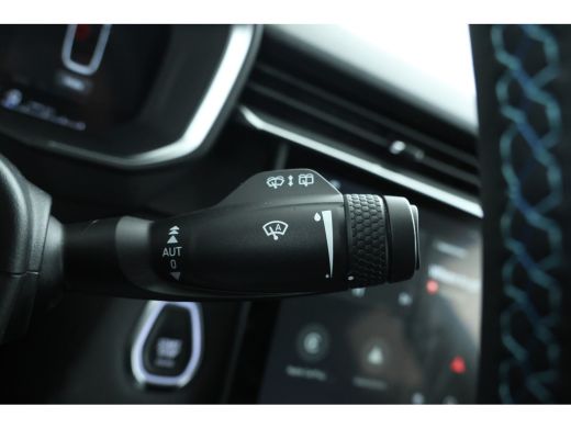 Lynk & Co 01 1.5 Zwarte hemel, Panorama dak, Black pakket! ActivLease financial lease