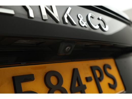 Lynk & Co 01 1.5 Zwarte hemel, Panorama dak, black pakket!! ActivLease financial lease