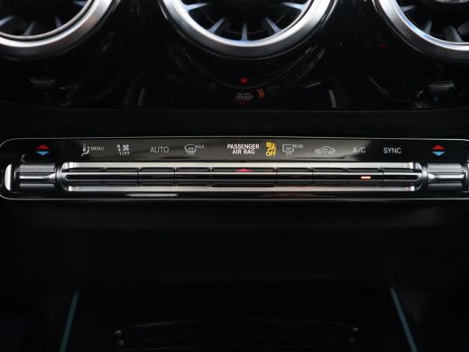 Mercedes-Benz B-Klasse 180 Business Solution Luxury | Panoramadak | Leder | Stoelverwarming | Trekhaak | Memory | Keyles... ActivLease financial lease