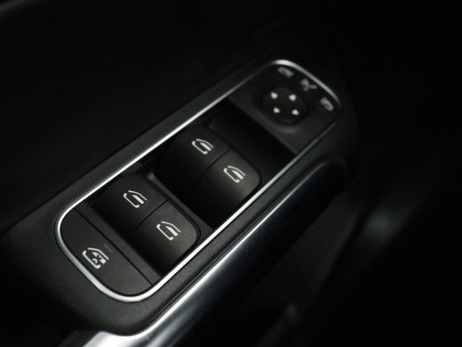 Mercedes-Benz B-Klasse 180 Business Solution Luxury | Panoramadak | Leder | Stoelverwarming | Trekhaak | Memory | Keyles... ActivLease financial lease