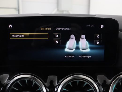 Mercedes-Benz B-Klasse 180 Business Solution Luxury | Panoramadak | Leder | Stoelverwarming | Trekhaak | Memory | Keyles... ActivLease financial lease