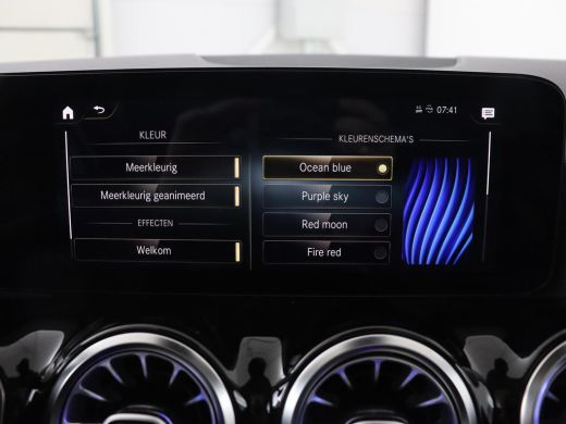 Mercedes-Benz B-Klasse 180 Business Solution Luxury | Panoramadak | Leder | Stoelverwarming | Trekhaak | Memory | Keyles... ActivLease financial lease