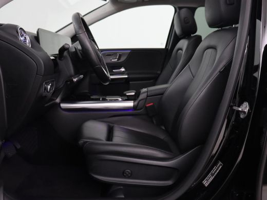 Mercedes-Benz B-Klasse 180 Business Solution Luxury | Panoramadak | Leder | Stoelverwarming | Trekhaak | Memory | Keyles... ActivLease financial lease