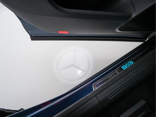 Mercedes-Benz EQB 300 4MATIC AMG-Line 67 kWh [ 3-Fase ] {SOH-97%} (INCL-BTW) *PANO | HEAD-UP | LEATHER-MICROFIBRE |... ActivLease financial lease