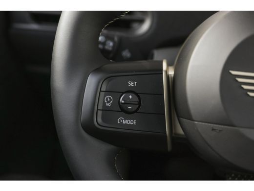 Mini 5-Deurs Cooper C / Classic / Pakket M / 17" U-Spoke grey ActivLease financial lease