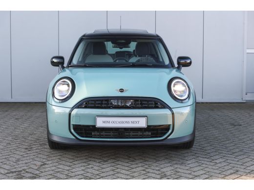Mini 5-Deurs Cooper C / Classic / Pakket M / 17" U-Spoke grey ActivLease financial lease