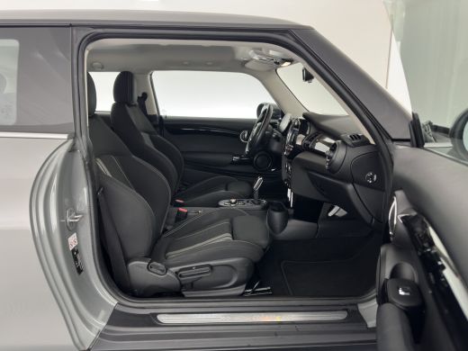 Mini Electric Basic 33 kWh [ 3-Fase ] (SOH-100%) (INCL-BTW) Aut. *HEATPUMP | FULL-LED | SPORT-SEATS | NAVI-FULL... ActivLease financial lease