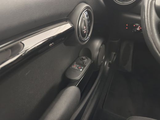 Mini Electric Basic 33 kWh [ 3-Fase ] (SOH-100%) (INCL-BTW) Aut. *HEATPUMP | FULL-LED | SPORT-SEATS | NAVI-FULL... ActivLease financial lease