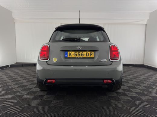 Mini Electric Basic 33 kWh [ 3-Fase ] (SOH-100%) (INCL-BTW) Aut. *HEATPUMP | FULL-LED | SPORT-SEATS | NAVI-FULL... ActivLease financial lease