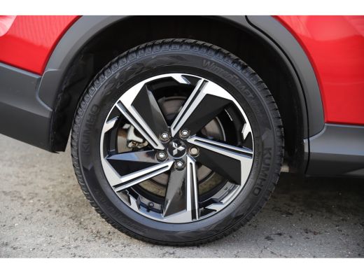 Mitsubishi Eclipse Cross 2.4 PHEV 4WD Instyle/EV/Adaptive/360Cam/Trekhaak/Carplay ActivLease financial lease