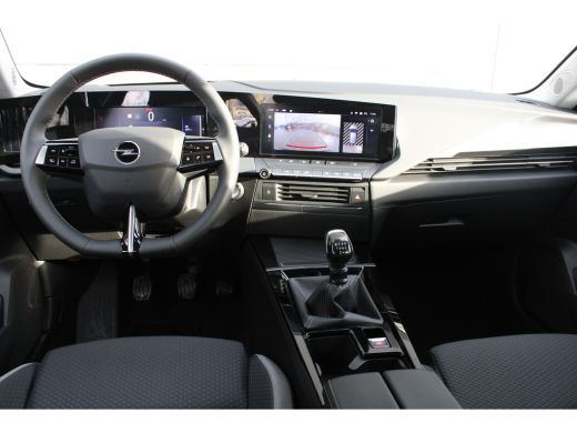 Opel Astra Sports Tourer 1.2 Turbo Business Edition | Navigatie | Camera | Stoelverwarming | Stuurverwarming... ActivLease financial lease