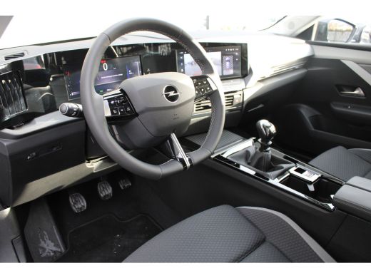 Opel Astra Sports Tourer 1.2 Turbo Business Edition | Navigatie | Camera | Stoelverwarming | Stuurverwarming... ActivLease financial lease