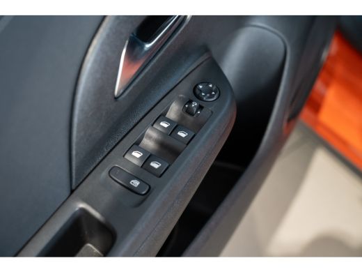 Opel Corsa 1.2 Turbo 100PK Elegance | Camera | Parkeersensoren | Dodehoek bewaking | Climate Controle | Groo... ActivLease financial lease