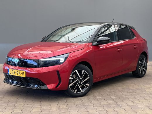 Opel Corsa YES Automaat! | Stoelverwarming | LED | 16'' LMV | Carplay | Bluetooth | Getint glas | Cruise | A...