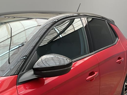 Opel Corsa YES Automaat! | Stoelverwarming | LED | 16'' LMV | Carplay | Bluetooth | Getint glas | Cruise | A... ActivLease financial lease