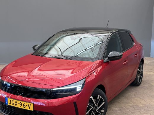 Opel Corsa YES Automaat! | Stoelverwarming | LED | 16'' LMV | Carplay | Bluetooth | Getint glas | Cruise | A... ActivLease financial lease