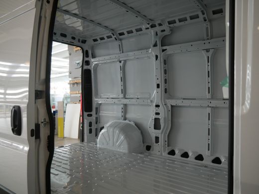 Opel Movano L2H2 3,3t 140pk | BPM VRIJ | Achteruitrijcamera | Airco (automatisch) | Cruise Control ActivLease financial lease