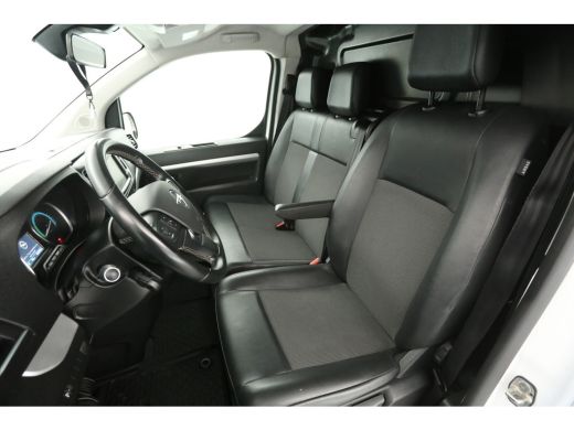 Opel Vivaro-e L2H1 Edition 50 kWh | SOH 97% | Snelladen | Airco | Cruise | 3-Zits | Carplay | Parkeersens. ActivLease financial lease