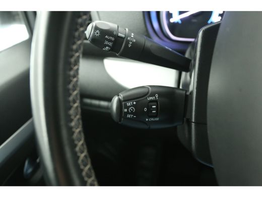 Opel Vivaro-e L2H1 Edition 50 kWh | SOH 97% | Snelladen | Airco | Cruise | 3-Zits | Carplay | Parkeersens. ActivLease financial lease