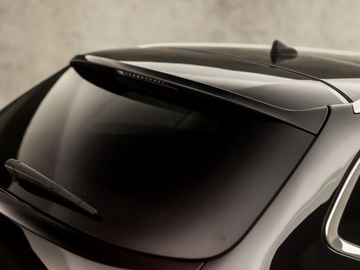 Peugeot 308 SW 1.2 PureTech Premium Sport (PANORAMADAK, APPLE CARPLAY, GROOT NAVI, KEYLESS, CAMERA, GETINT GL... ActivLease financial lease