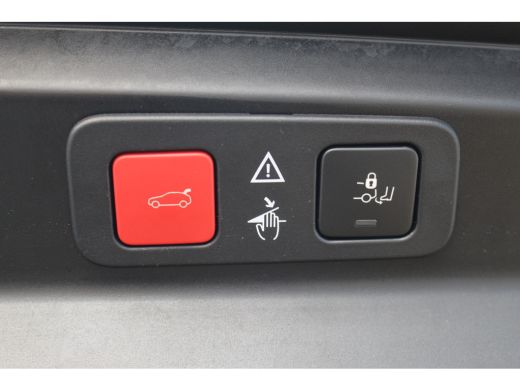 Peugeot 5008 1.2 GT Black Pack Aut. | Adap. Cruise + Drive Assist | Elec. Achterklep | Stoelverwarming | Camer... ActivLease financial lease