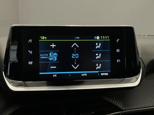 Peugeot e-2008 EV Allure Pack 50 kWh Digitaal Dashboard | LED | Leder/Stof | Climate | Camera | Carplay | 17" Li... ActivLease financial lease