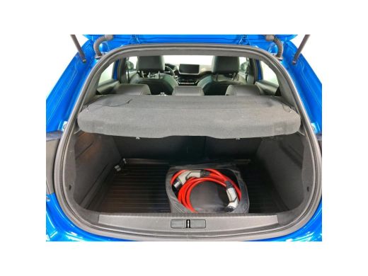 Peugeot e-208 EV GT Pack 50 kWh NL AUTO | PANO | CAMERA | STOELVERW | AFN. TREKHAAK | ActivLease financial lease