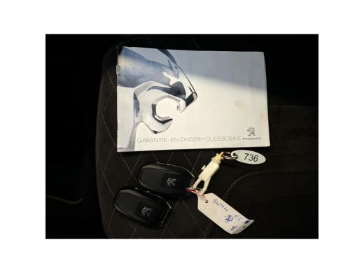 Peugeot e-208 EV GT Pack 50 kWh NL AUTO | PANO | CAMERA | STOELVERW | AFN. TREKHAAK | ActivLease financial lease