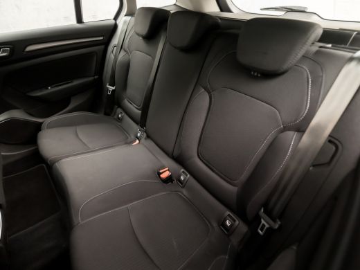 Renault M&eacute;gane Estate Estate 1.3 TCe Deluxe Automaat (APPLE CARPLAY, NAVIGATIE, CLIMATE, CRUISE, SPORTSTOELEN, PDC, TRE... ActivLease financial lease