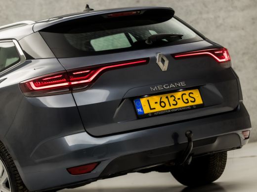Renault M&eacute;gane Estate Estate 1.3 TCe Deluxe Automaat (APPLE CARPLAY, NAVIGATIE, CLIMATE, CRUISE, SPORTSTOELEN, PDC, TRE... ActivLease financial lease