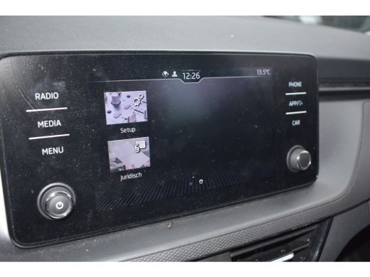 Skoda Kamiq 1.0 110PK TSI Ambition | Climate Control | PDC | Zwenkbare trekhaak | Sunset | PDC Achter ActivLease financial lease