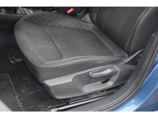 Skoda Kamiq 1.0 110PK TSI Ambition | Climate Control | PDC | Zwenkbare trekhaak | Sunset | PDC Achter ActivLease financial lease