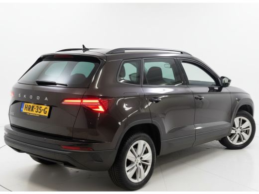 Skoda Karoq 1.5 TSI ACT 150PK DSG ELEGANCE VIRTUAL/CAMERA/CARPLAY ActivLease financial lease