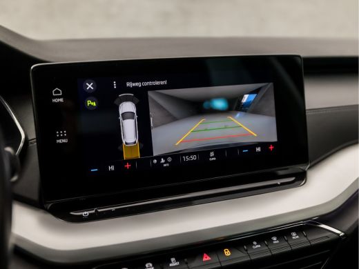 Skoda Octavia Combi 1.0 e-TSI Sportline Automaat (VIRTUAL COCKPIT, APPLE CARPLAY, GROOT NAVI, CAMERA, GETINT GL... ActivLease financial lease