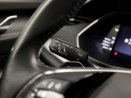 Skoda Octavia Combi 1.0 e-TSI Sportline Automaat (VIRTUAL COCKPIT, APPLE CARPLAY, GROOT NAVI, CAMERA, GETINT GL... ActivLease financial lease