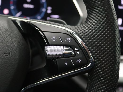 Skoda Octavia Combi 1.4 TSI iV PHEV Business Edition Plus 204PK DSG SOH 92%, Trekhaak, Head-Up Display, Memorys... ActivLease financial lease