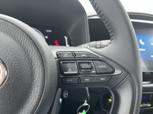 Toyota Aygo Hybrid 115 play | Uit voorraad leverbaar | &euro; 500 extra inruilwaarde | ActivLease financial lease