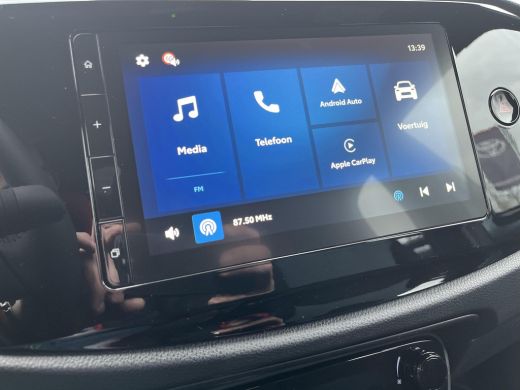 Toyota Aygo Hybrid 115 play | Uit voorraad leverbaar | &euro; 500 extra inruilwaarde | ActivLease financial lease