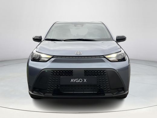 Toyota Aygo Hybrid 115 play | Uit voorraad leverbaar | &euro; 500 extra inruilwaarde | ActivLease financial lease