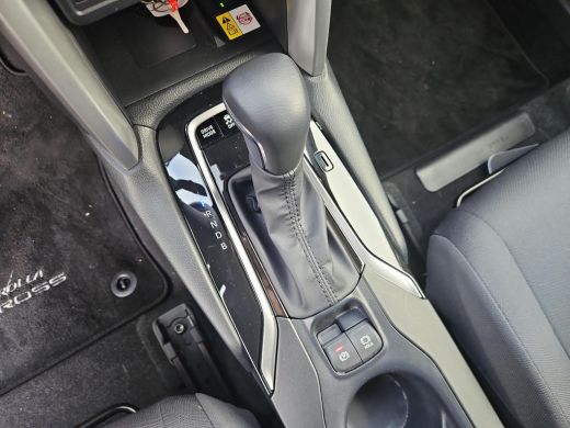 Toyota Corolla Cross Hybrid 140 Style (Carplay - Parkeersensoren) ActivLease financial lease